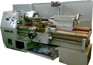 Загальний вигляд токарно-гвинторізного верстата ФТ-11